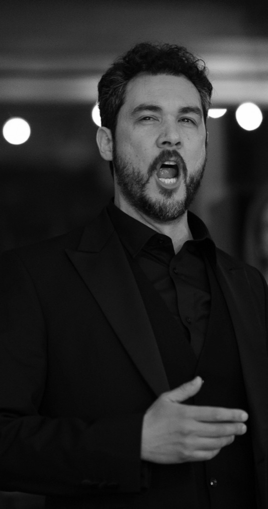 Pelham Andrews｜Bass-Baritone